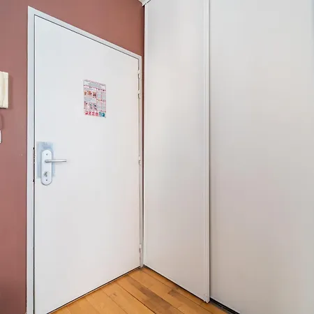 Jardin Des Plantes Apartment *