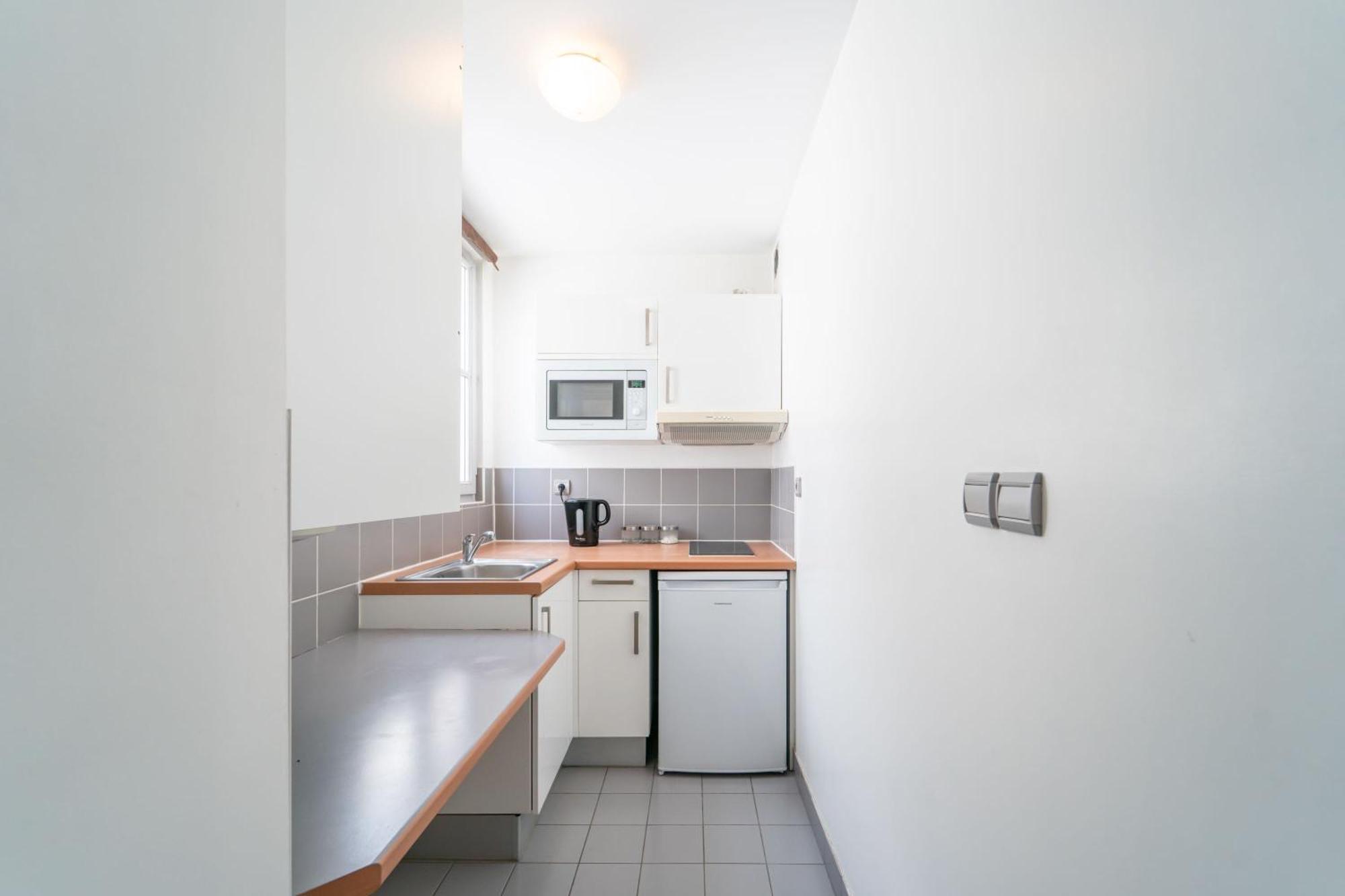 Jardin Des Plantes Apartment *